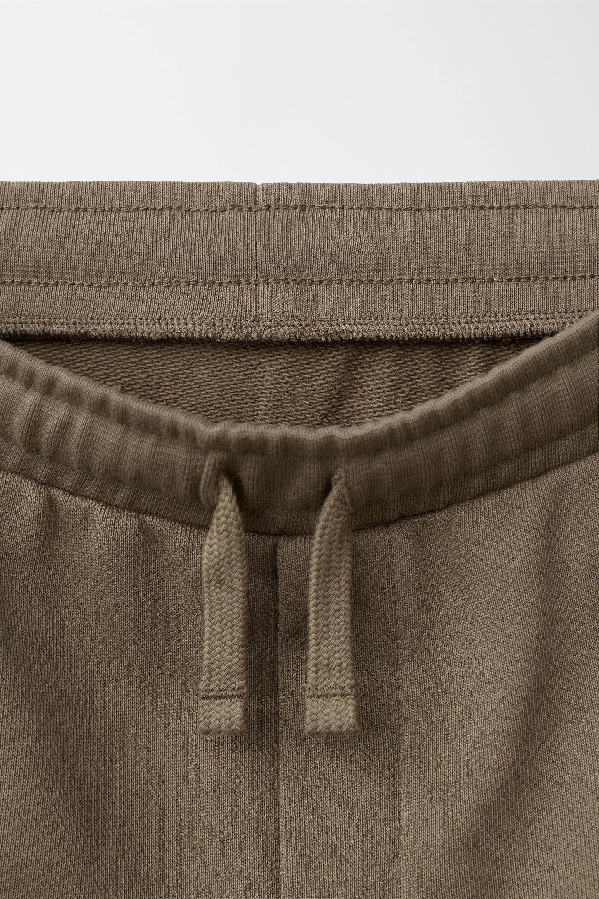 GRAFFITI POCKET SHORTS