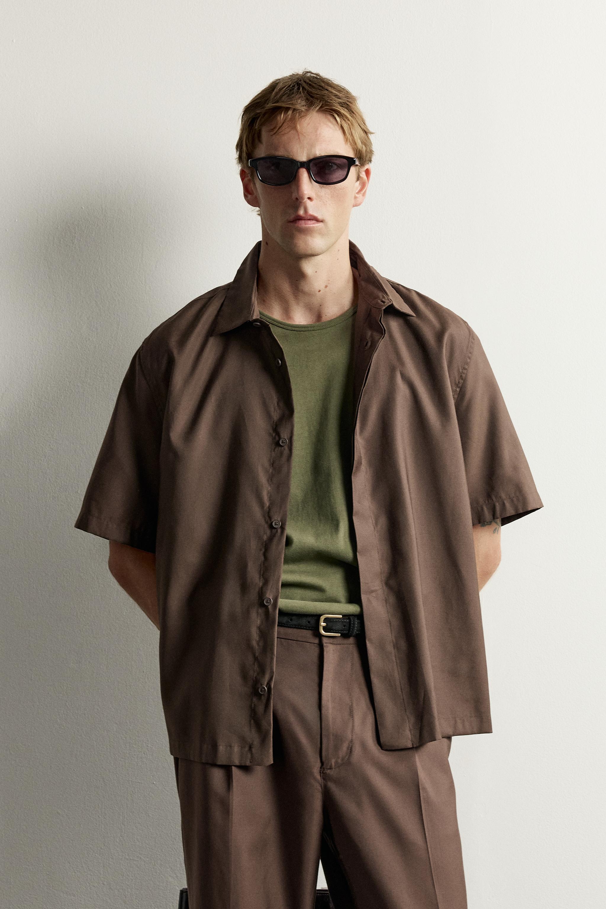 RELAXED FIT FLUID SHIRT — Brown