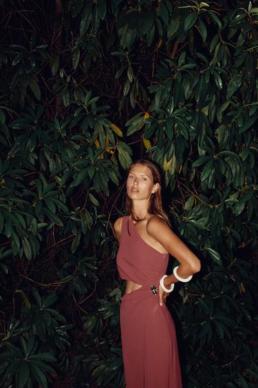 ROBE MIDI ASYMÉTRIQUE DÉCOR - Bordeaux de Zara - Image 2