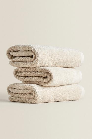 Zara BASIC QUALITY COTTON TOWEL - Sand - Image 0