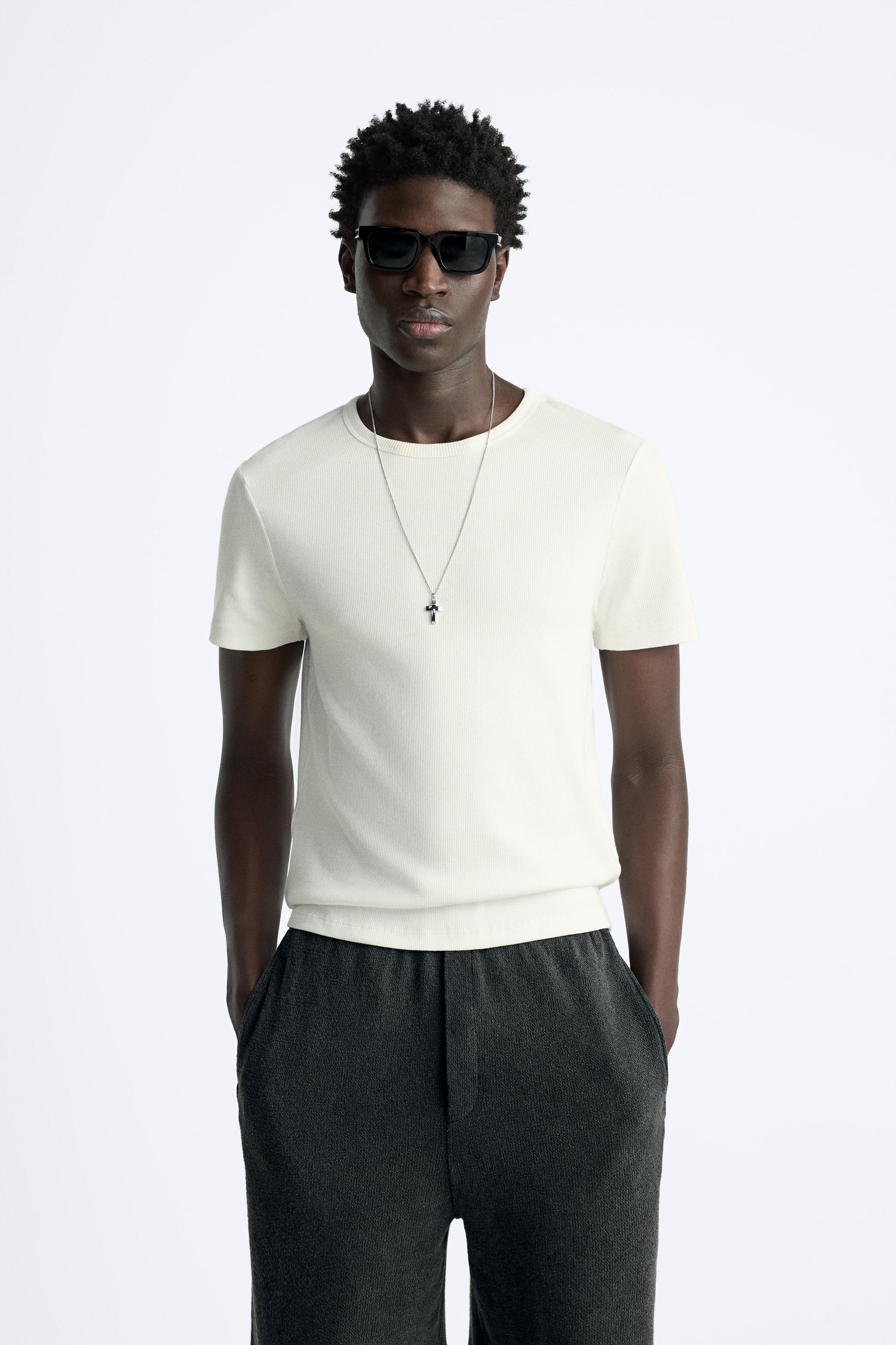 BASIC RIBBED T SHIRT