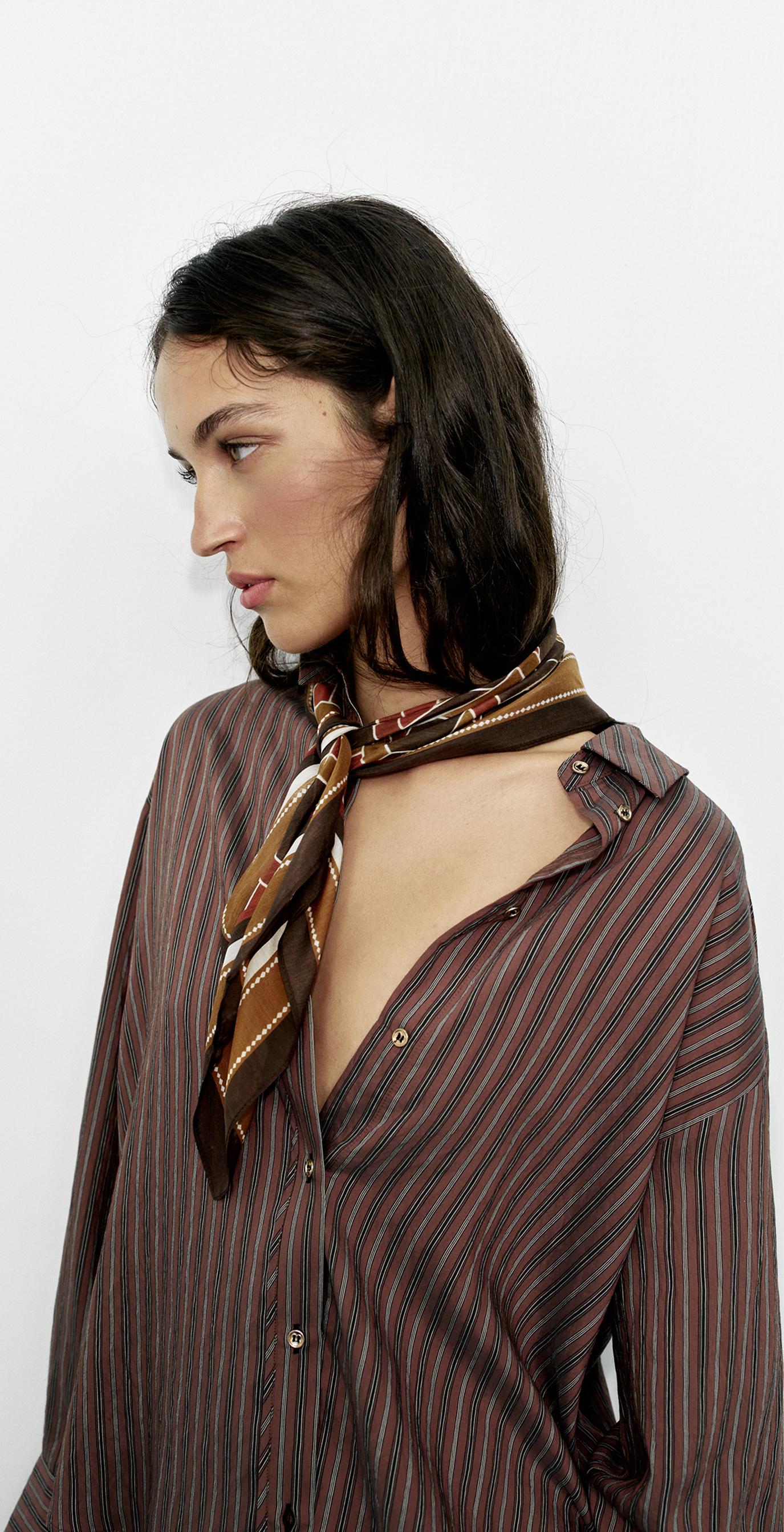 GEOMETRIC PRINT SILK SCARF — Brown