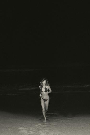 HAUT DE BIKINI TRIANGLE STRASS - Marron de Zara - Image 3