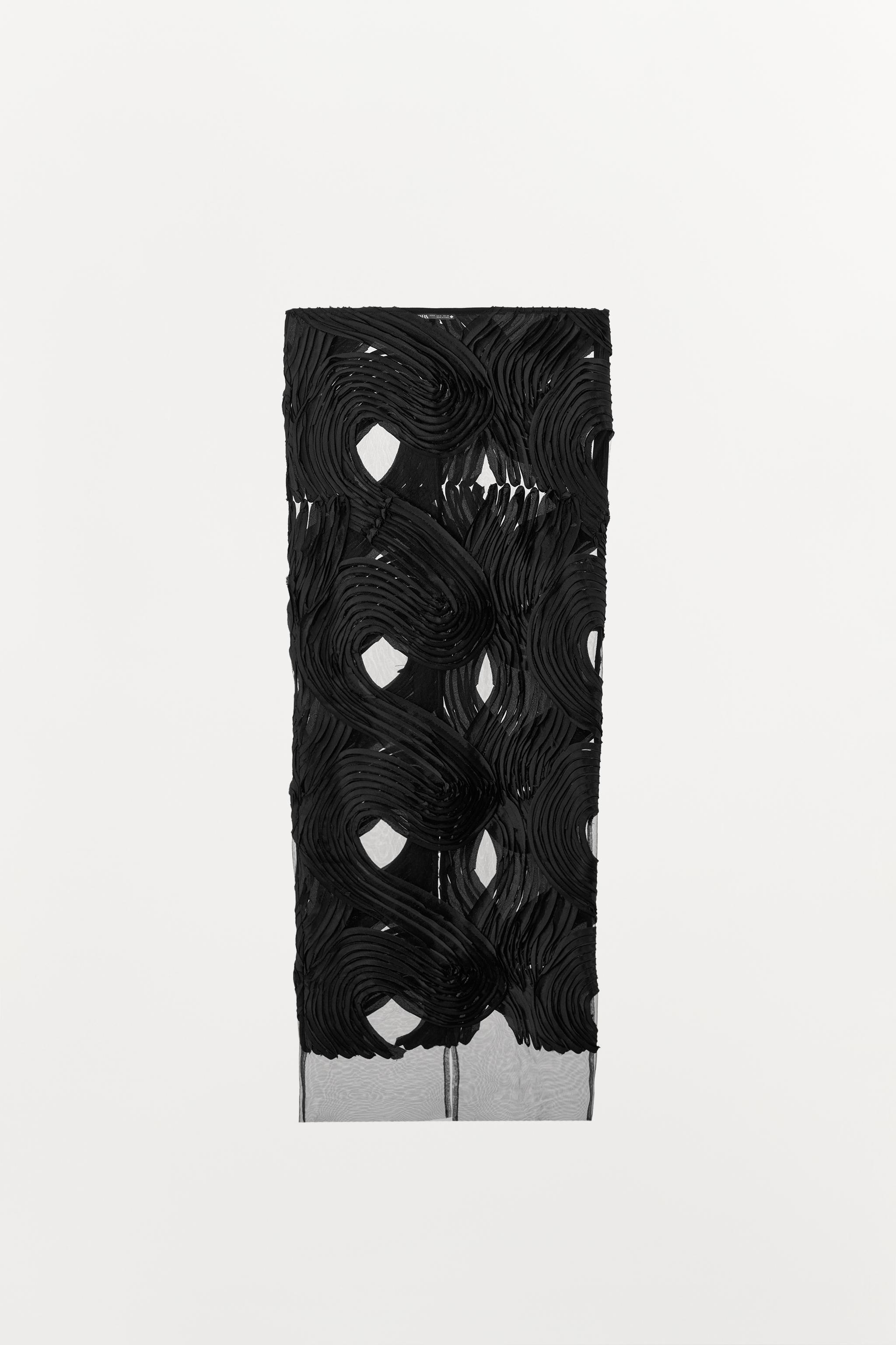 LIMITED EDITION 構造入りミディスカート - ブラック | ZARA