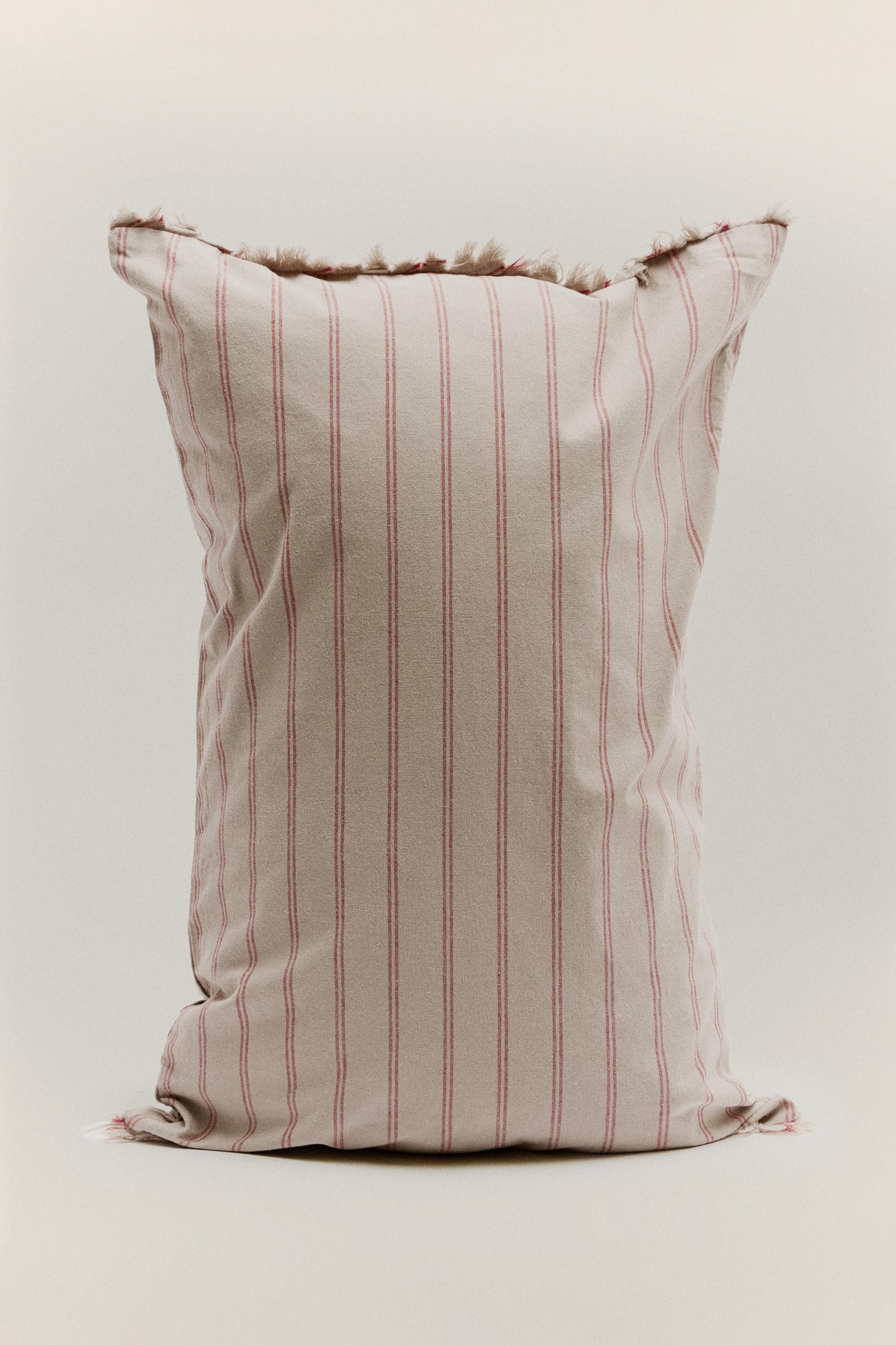 STRIPED THROW PILLOW COVER