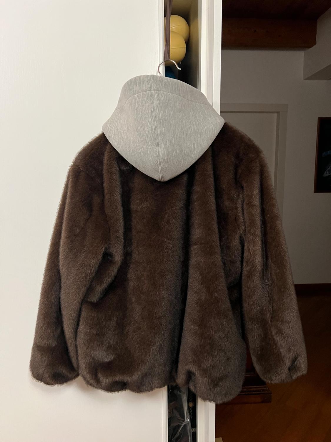CONTRAST BOMBER JACKET WITH FAUX FUR HOODIE - Image 2