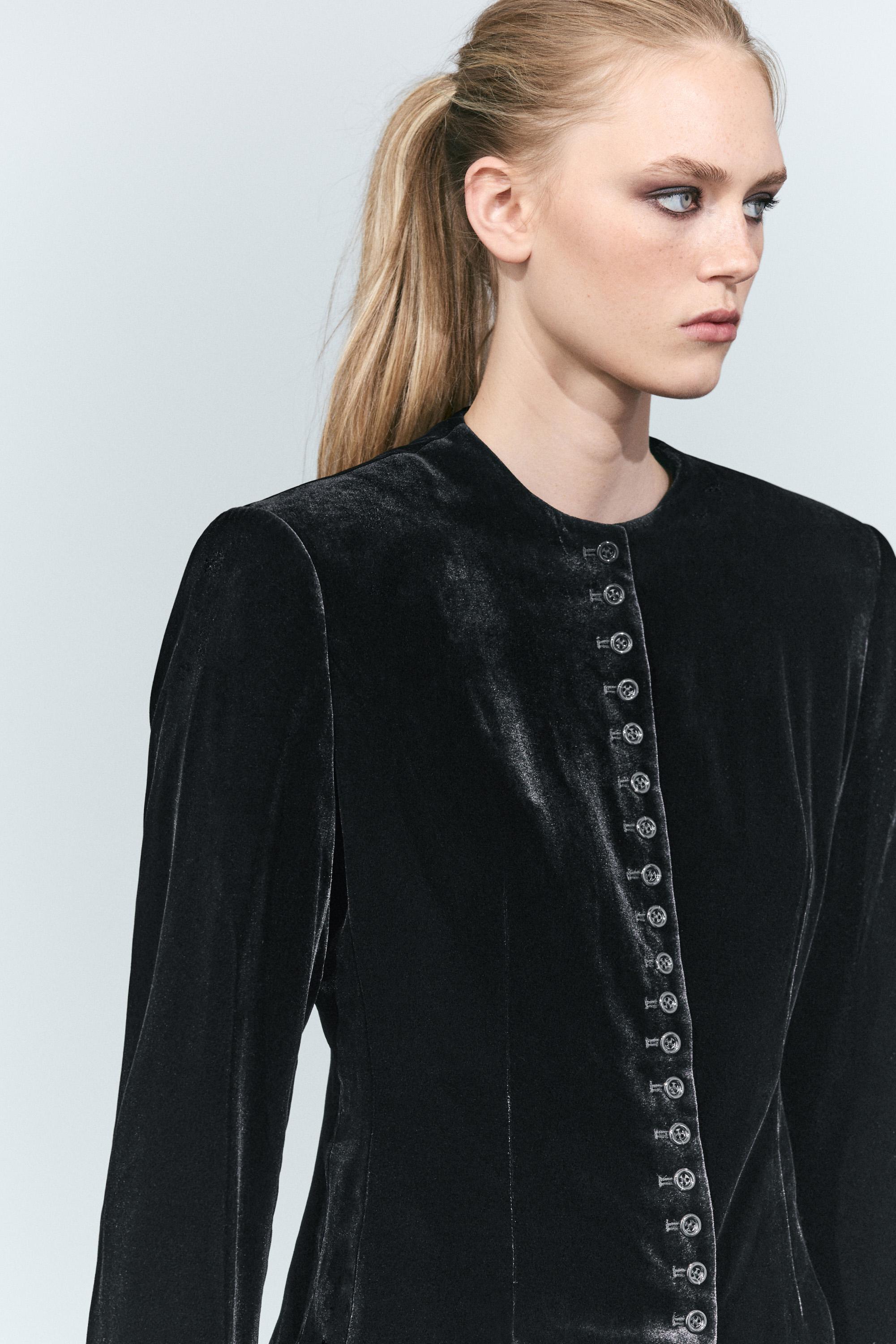 Velvet blazer with button detail