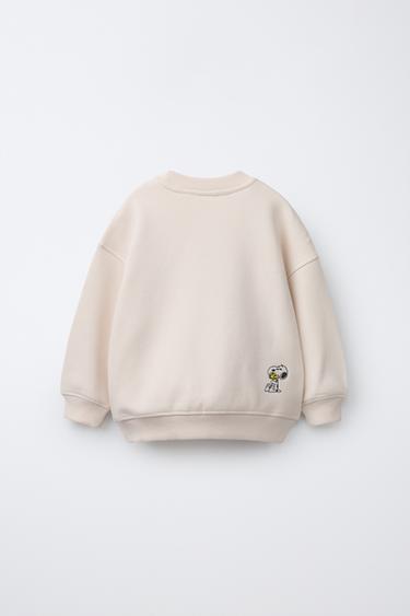 SNOOPY PEANUTS™ EMBROIDERED SWEATSHIRT — Ecru 2