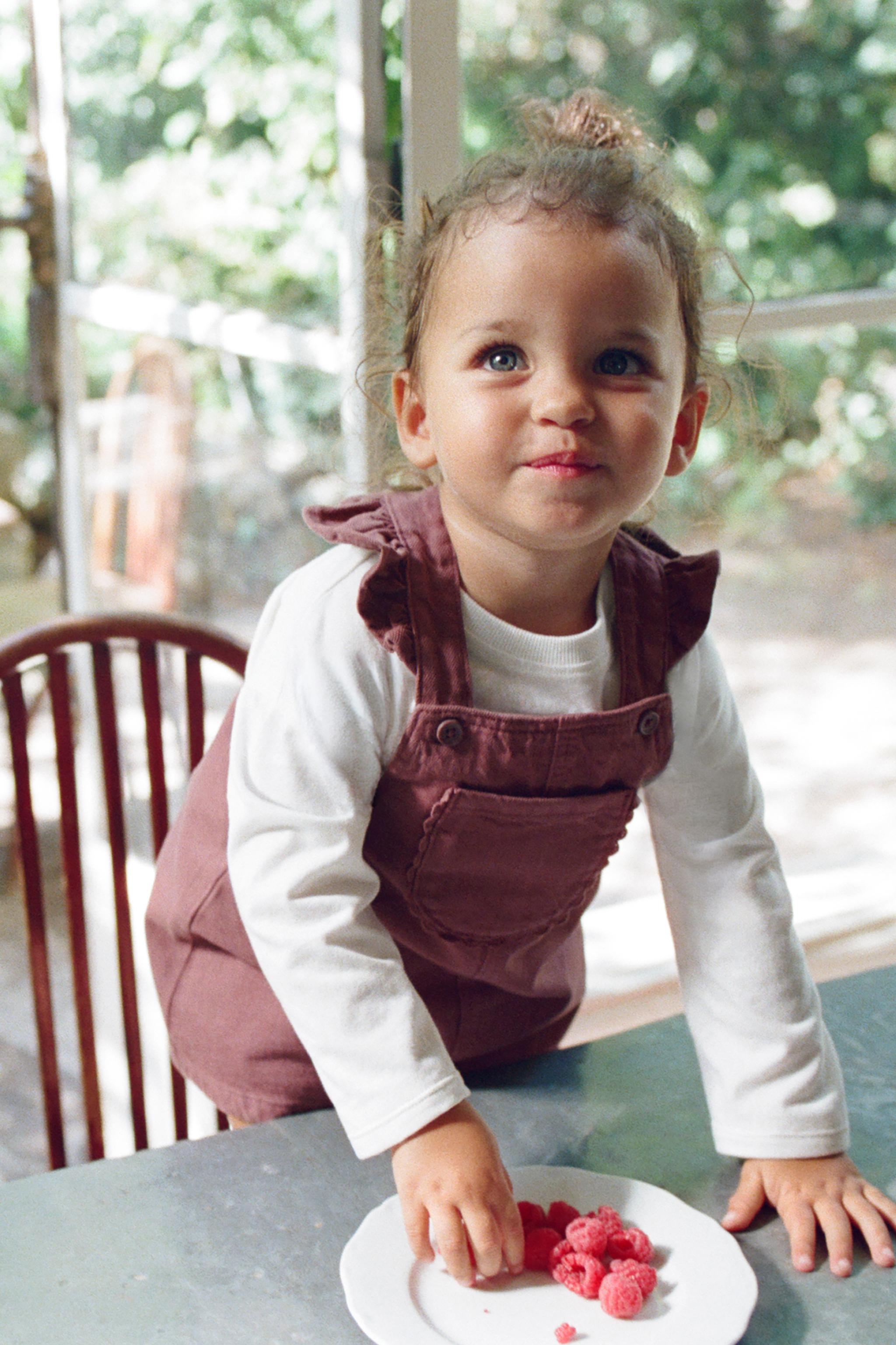 Детские платья Zara TWILL PINAFORE AND BLOOMER SET