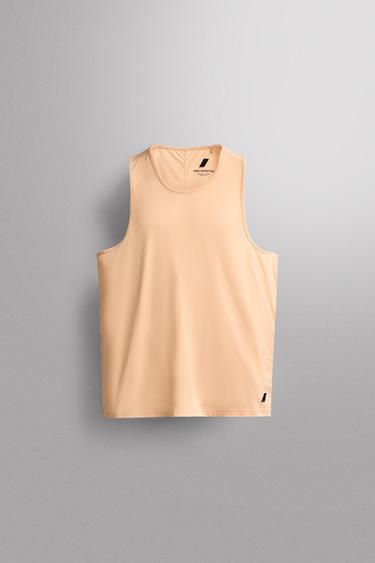 PLAYERA TANK LIGERA RUNNING - Naranja de Zara