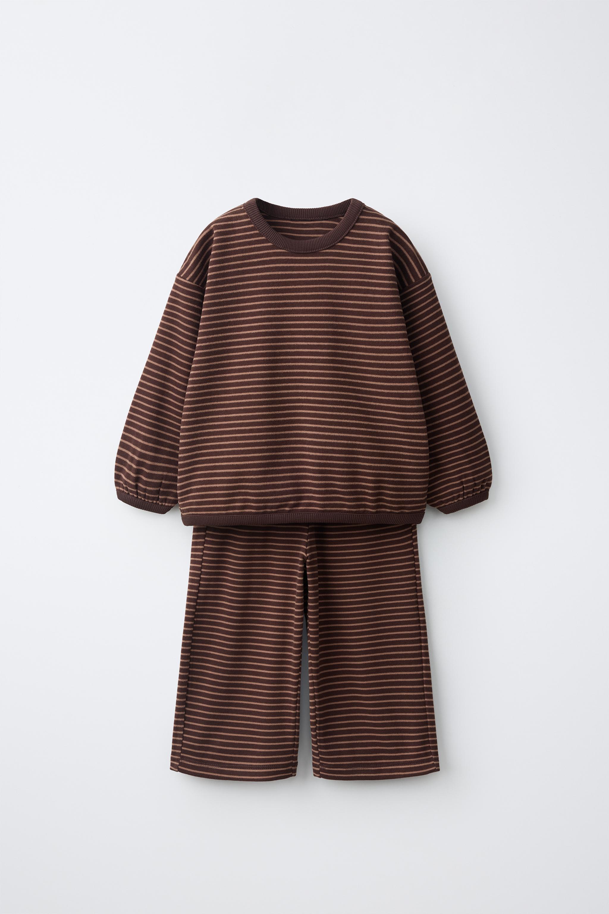 CONJUNTO SUDADERA Y PANTALÓN RAYAS CALENTITO