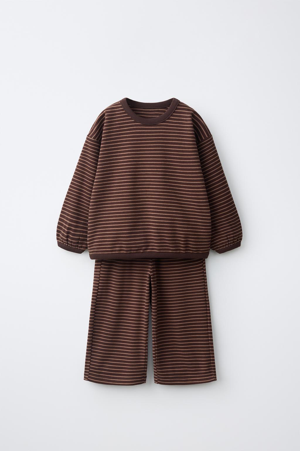 COSY STRIPED SWEATSHIRT AND TROUSERS SET
