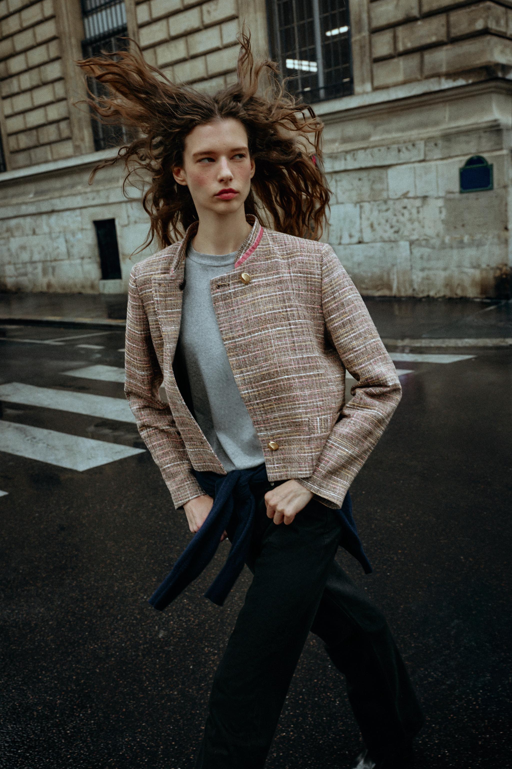 STRUCTURED CROPPED BLAZER