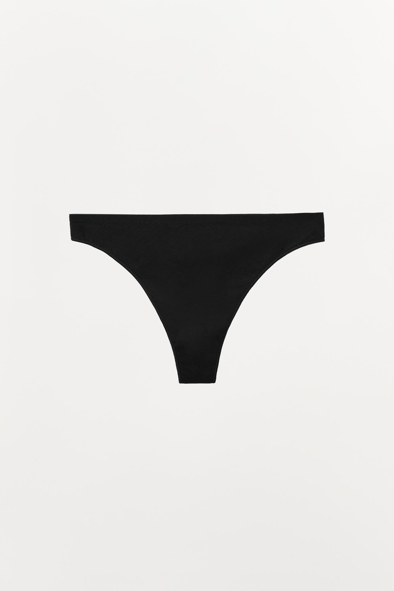 SEAMLESS SOLID THONG — Black