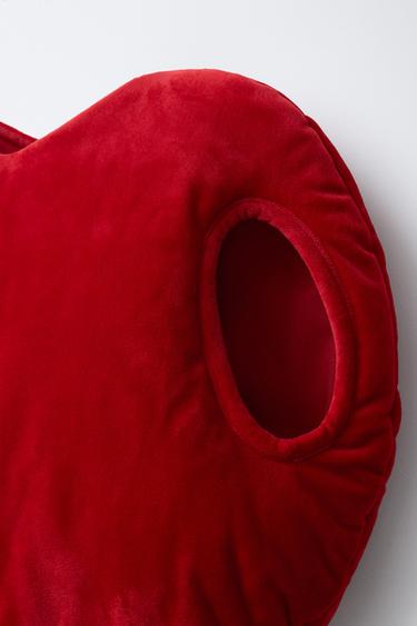 DÉGUISEMENT CŒUR VELOURS - Rouge de Zara - Image 2
