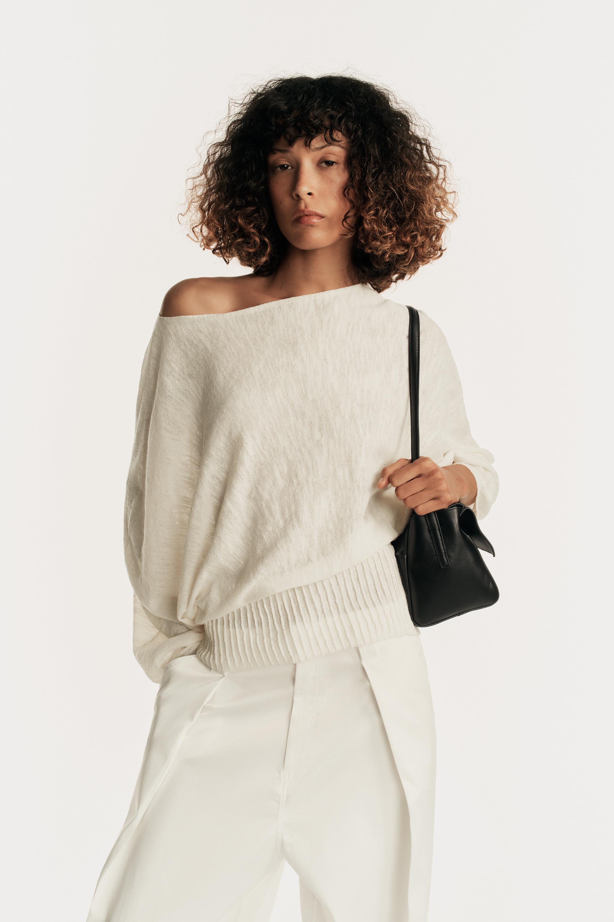 Женские свитеры Zara VOLUME SLEEVE KNIT JUMPER — фото 2