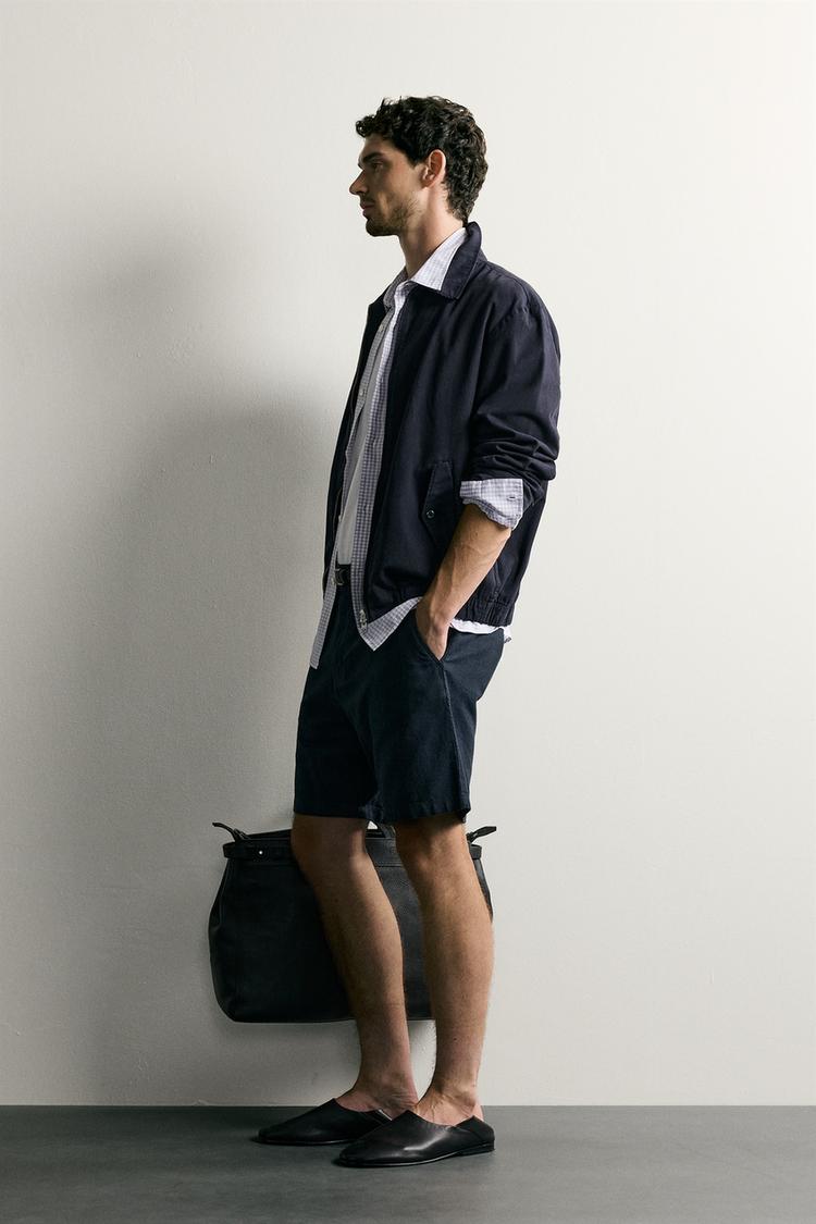 Pantalones cortos Bermuda de corte regular texturizados 4