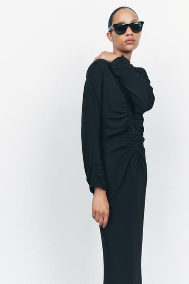 GERAFFTES MIDIKLEID ZW COLLECTION - Schwarz von Zara