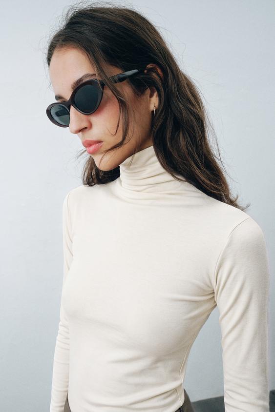 Zara TURTLENECK T-SHIRT - Ecru - Image 0