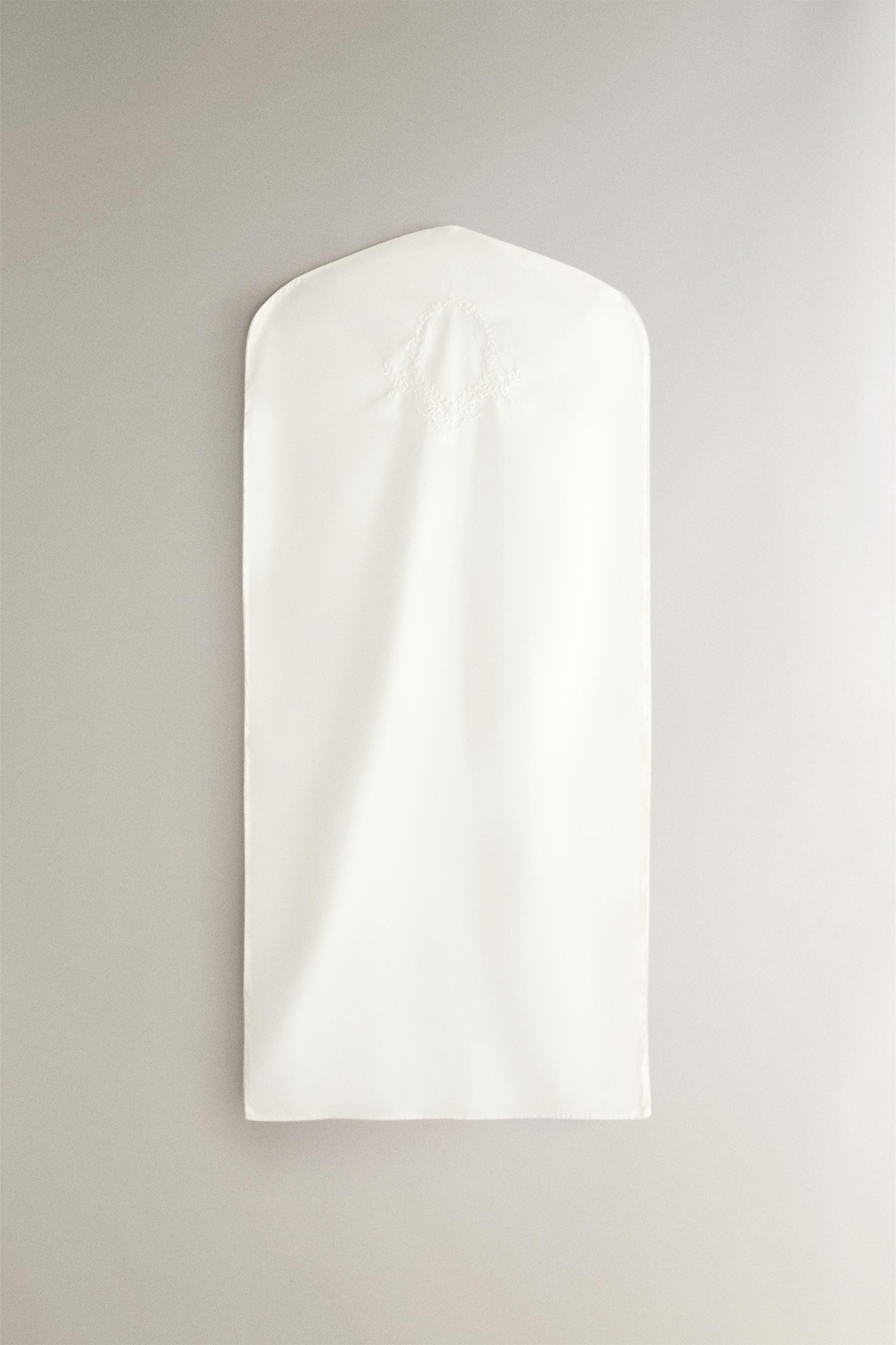EMBROIDERED COTTON CLOTHING COVER — Ivory