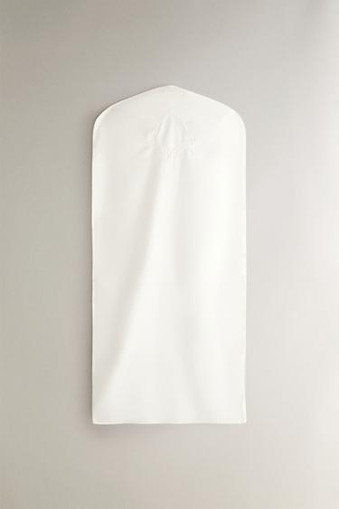 Zara EMBROIDERED COTTON GARMENT BAG - Ivory - Image 0