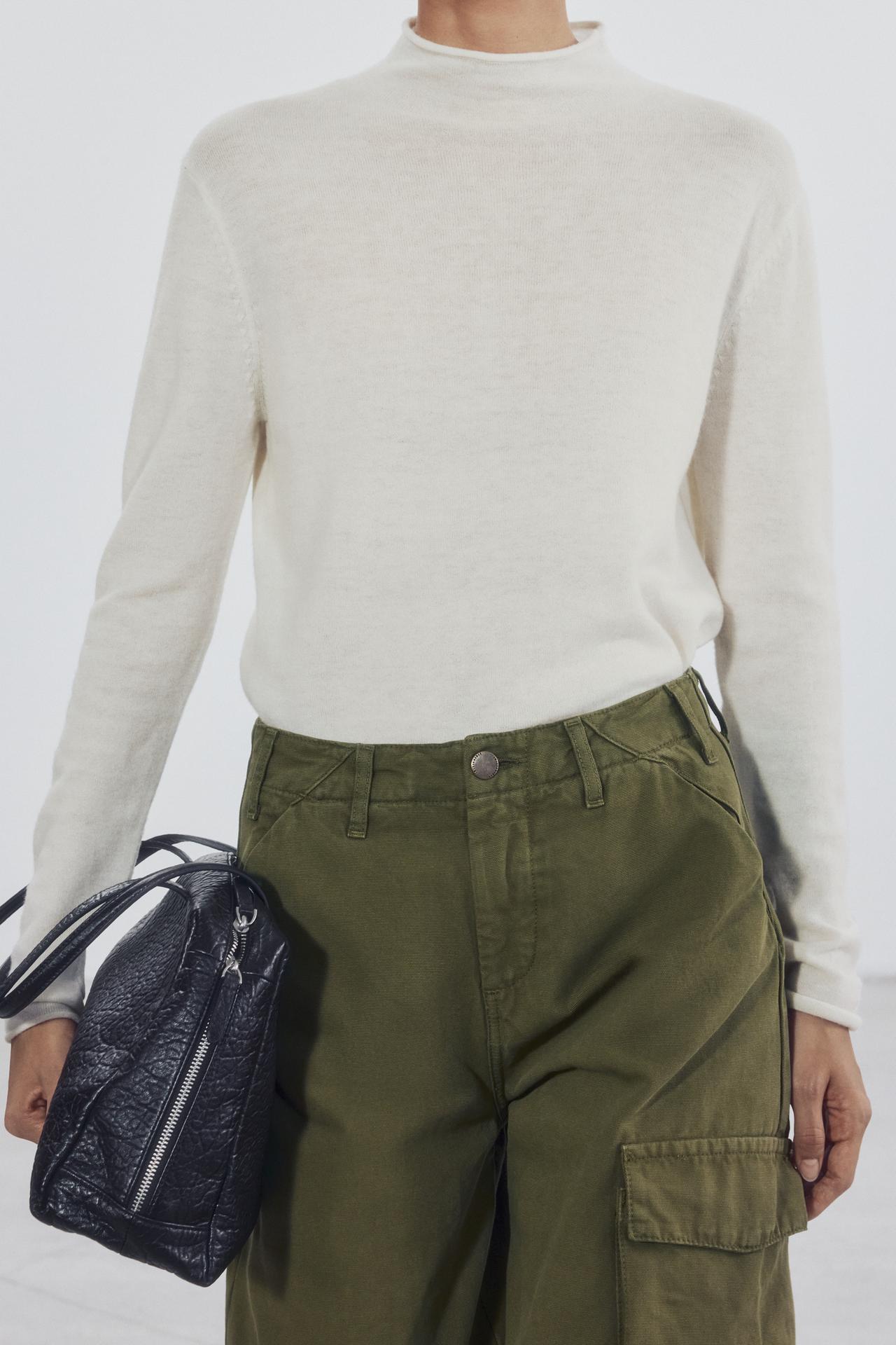 EXTRA-SOFT 100% WOOL MOCK NECK SWEATER — Ecru