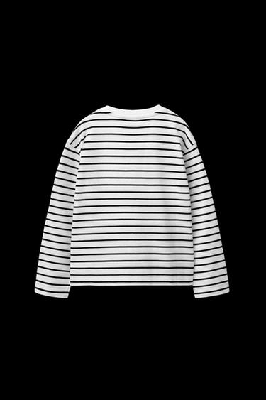 GESTREIFTES T-SHIRT MIT HERZ - Gestreift von Zara