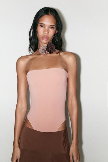 BODY BANDEAU STRETCH - rosa claro de Zara