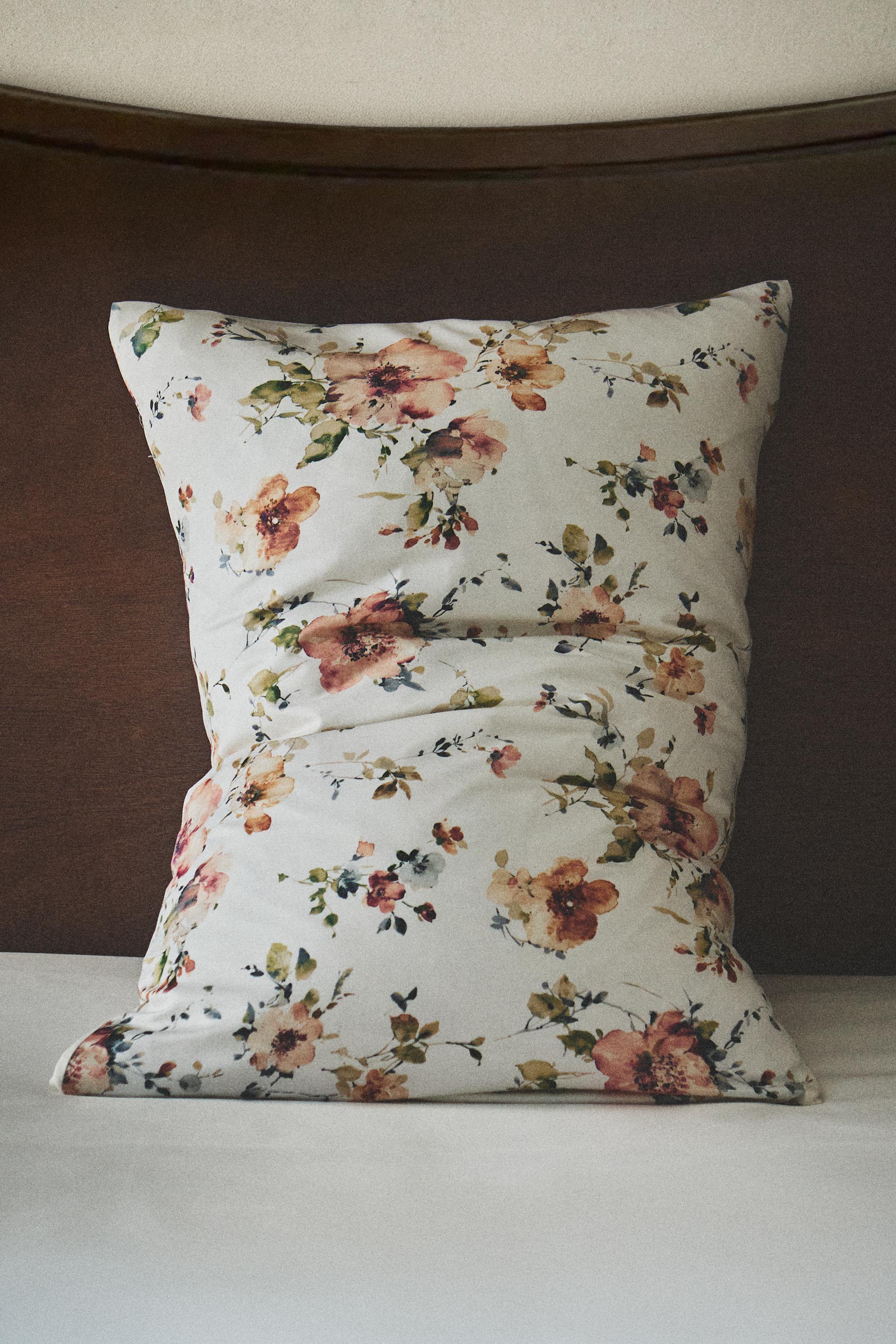 WILDFLOWER SATEEN PILLOWCASE (300 THREAD COUNT)