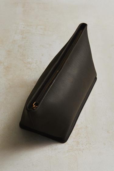 LEATHER WASH BAG - Chocolate Brown by Zara