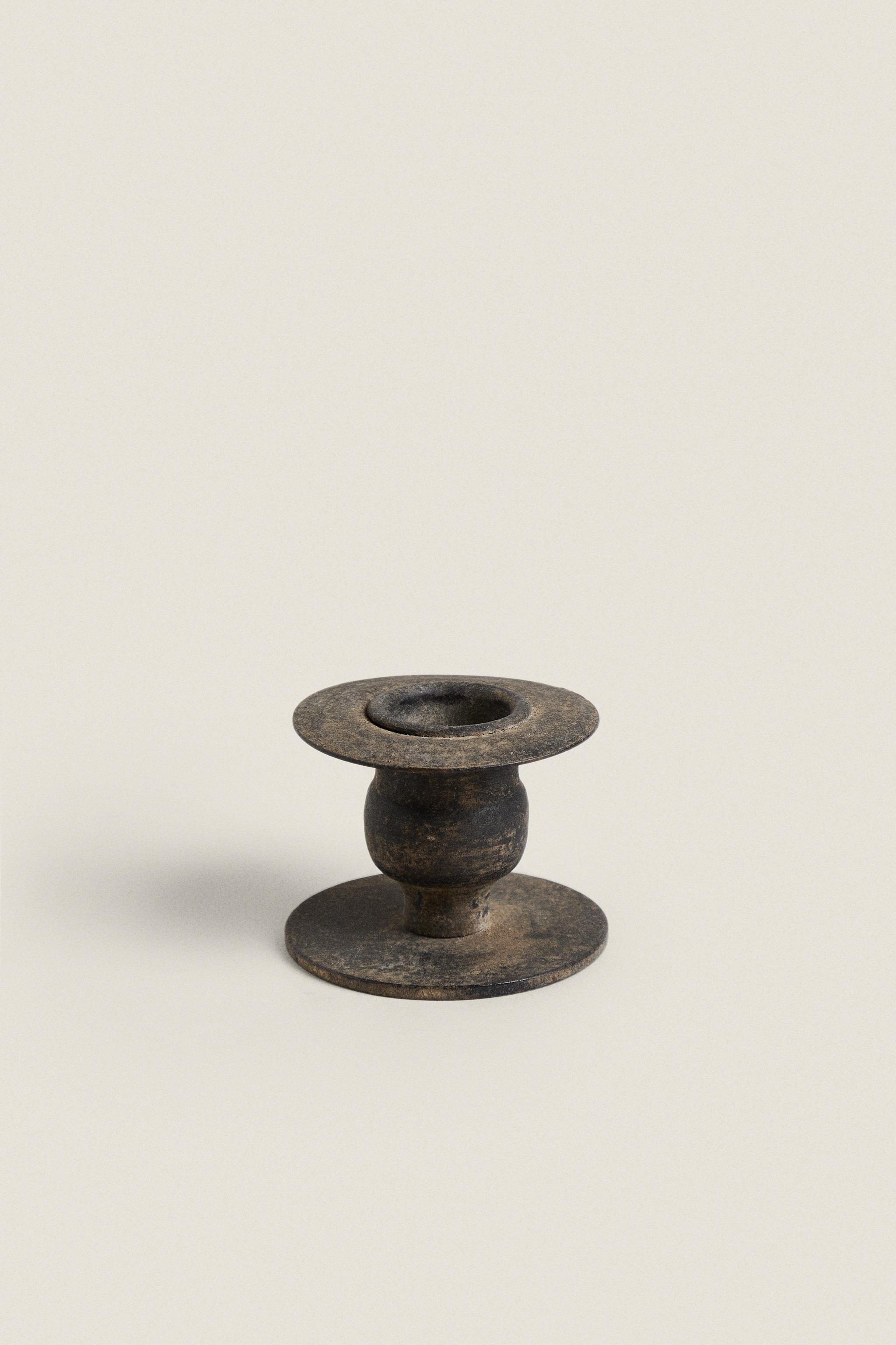 SMALL IRON CANDLEHOLDER — Black