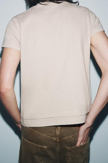 ダブルヘムショートスリーブTシャツエクリュZaraのダブルヘムショートスリーブTシャツ - エクリュ