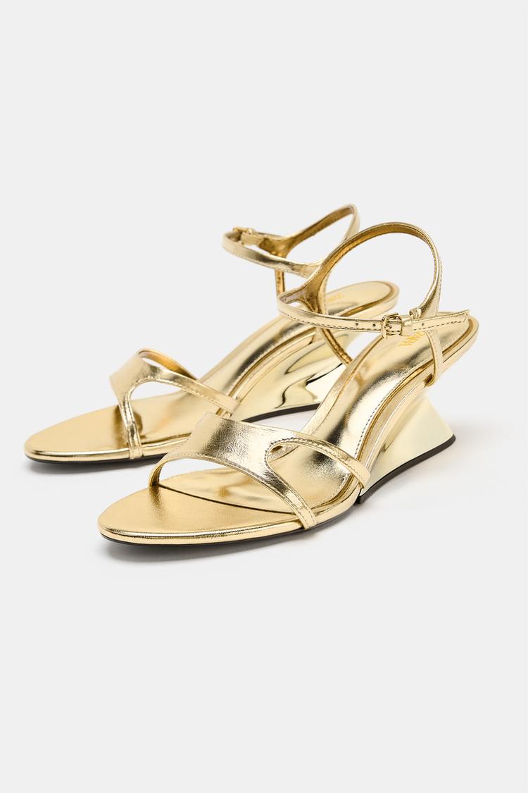 SANDALIAS DE TACÓN METÁLICAS 3