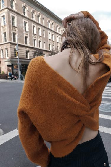 MAGLIA IN MAGLIA CON NODO SULLA SCHIENA - Arancione Zucca di Zara