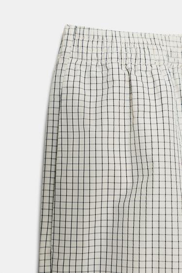 PANTALON BOUFFANT NYLON À CARREAUX - Blanc / Noir de Zara - Image 7