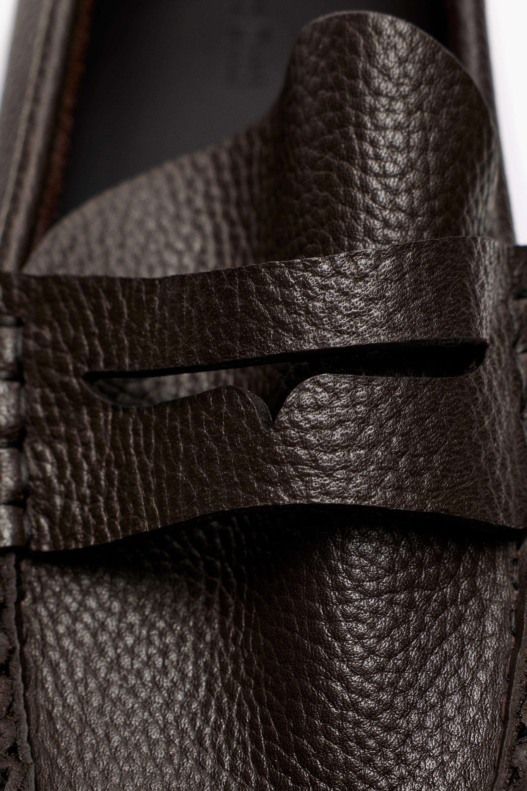 Mocassin froncé en cuir souple