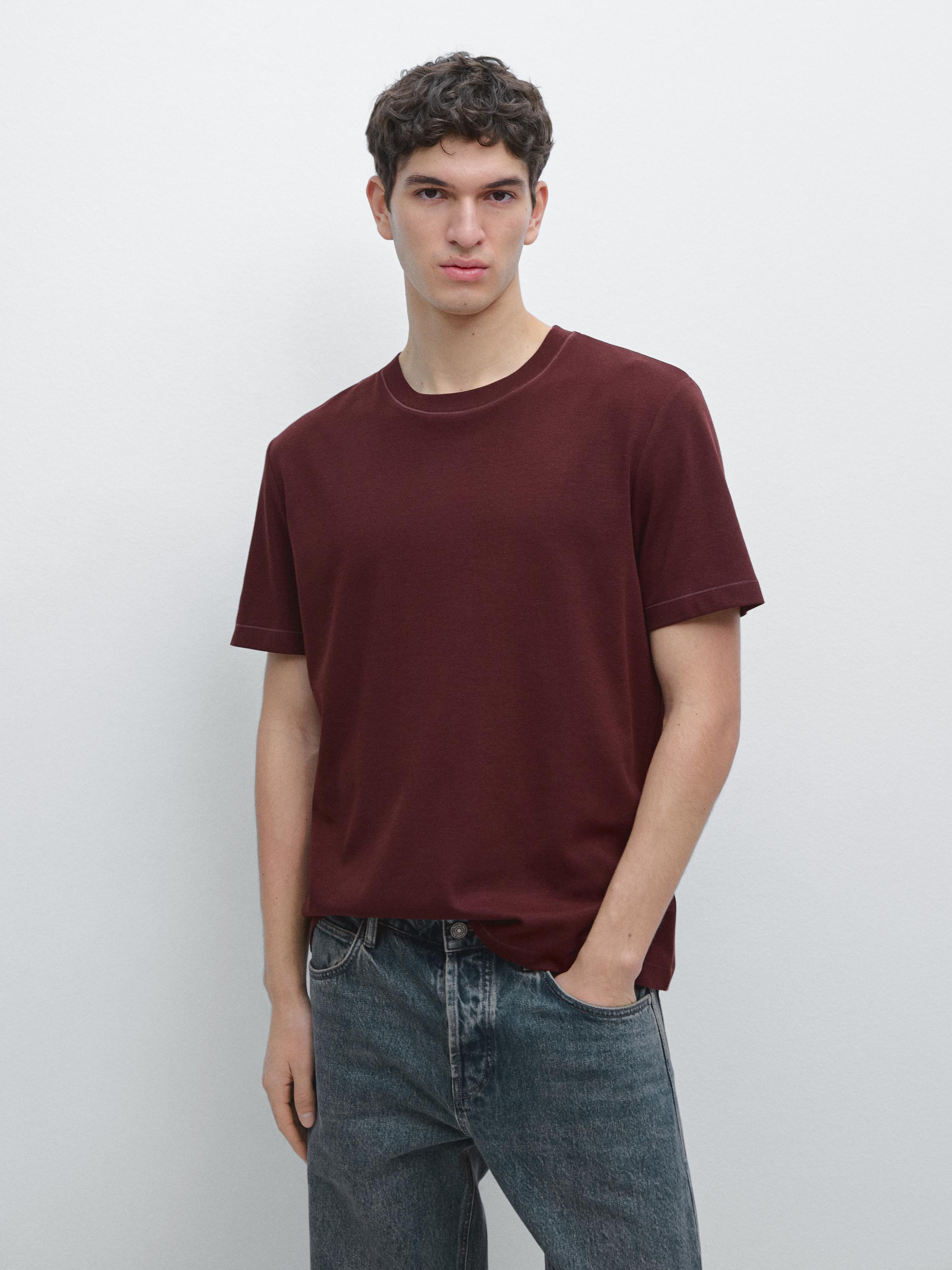 Short sleeve cotton blend T-shirt