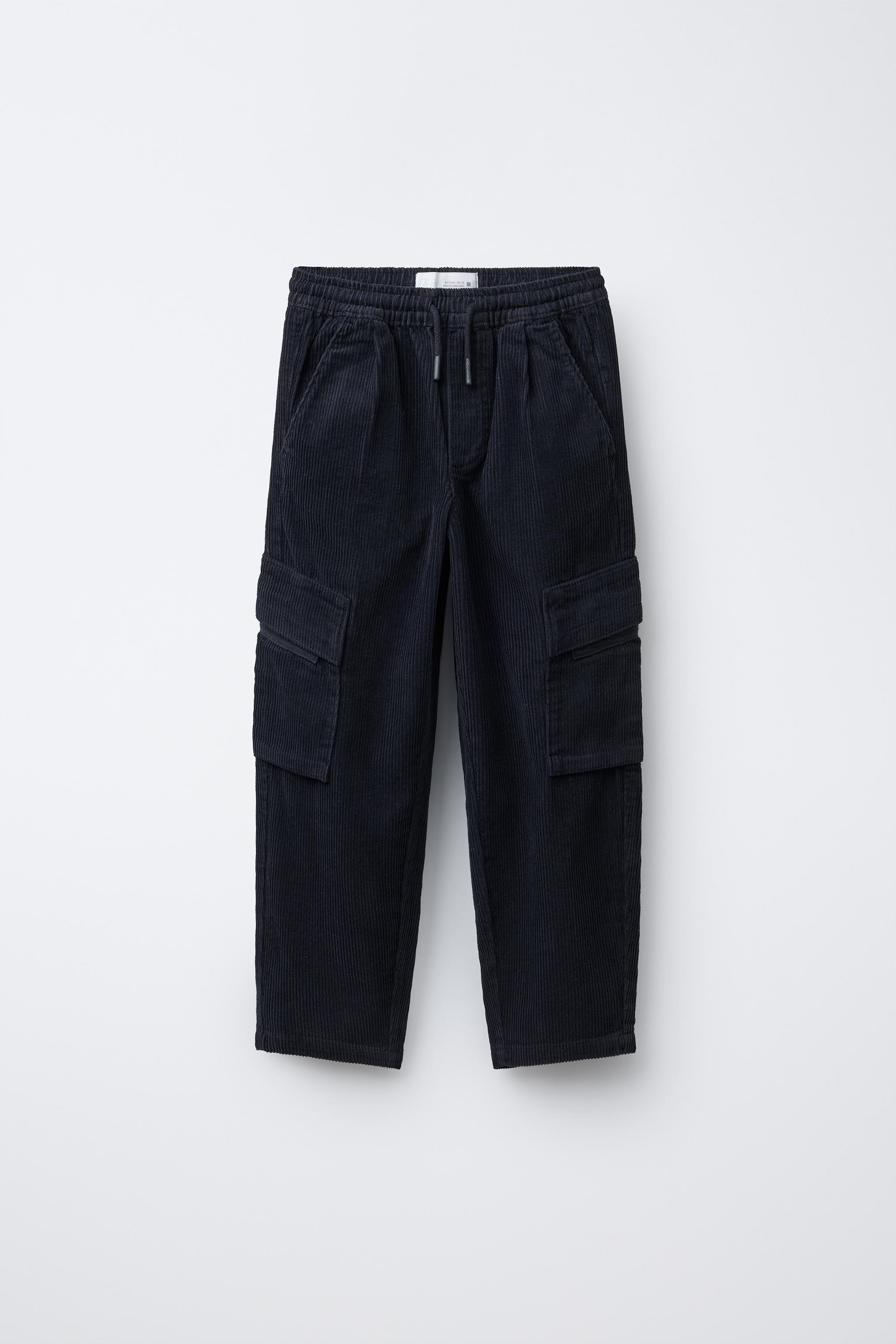 シャリーフ　STEP CORDUROY CARGO PANTS ブラック Jayla Corduroy Cargo Pants | UNIONBAY