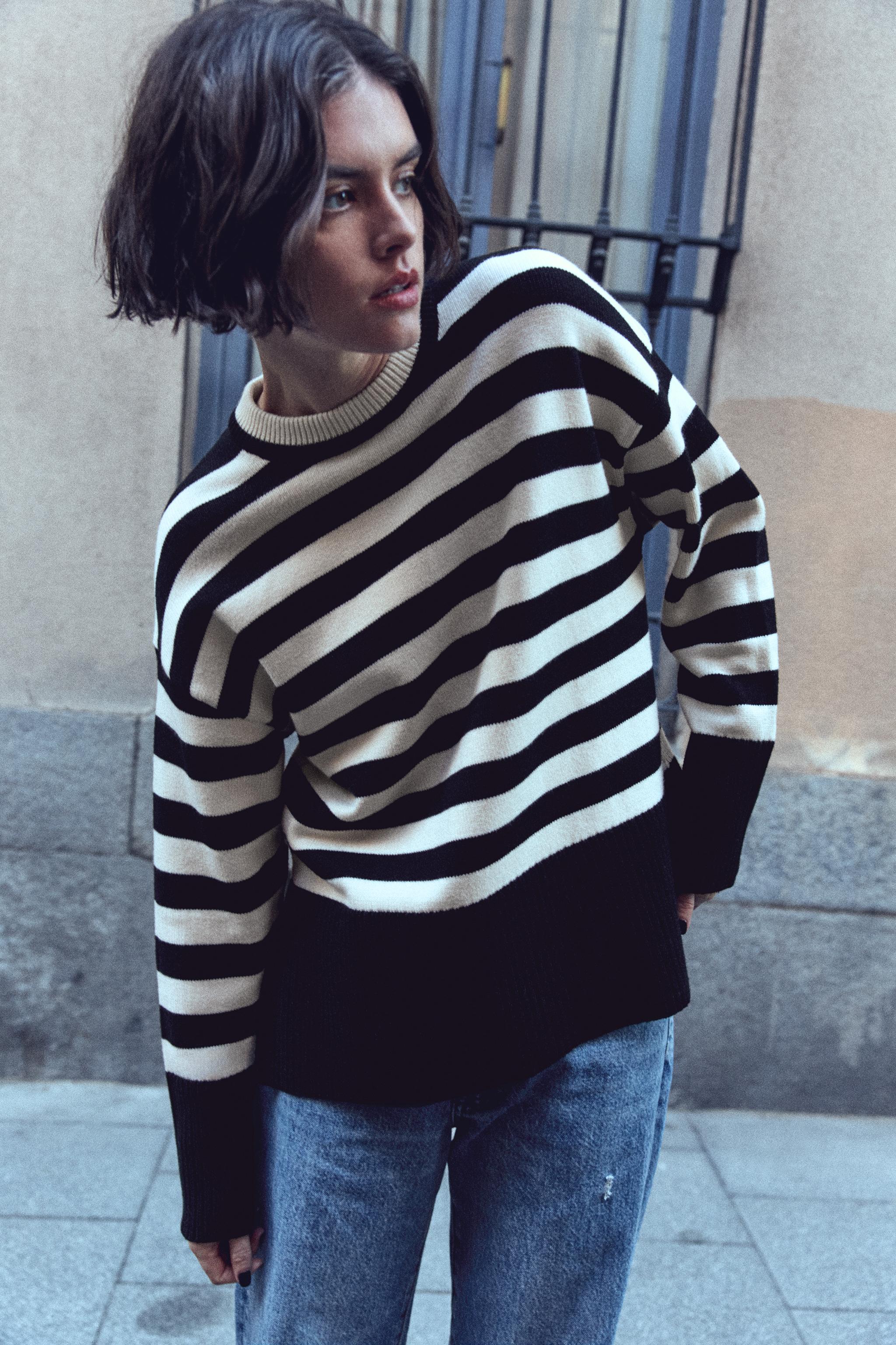 Zara knit sweatshirt hot sale with shimmer stripes