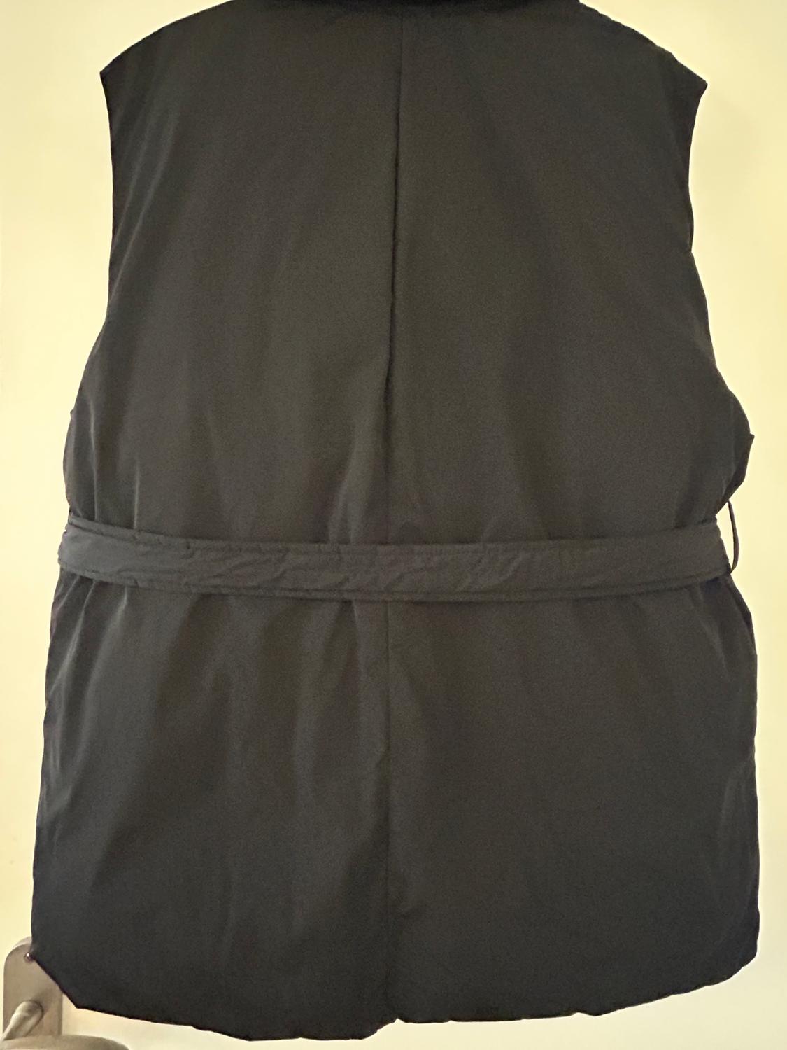 QUILTED GILET WITH BELT - Image 5