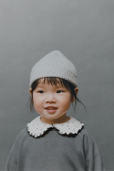 BASIC KNITTED BEANIE - Light grey by Zara