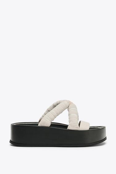 PADDED STRAPPY PLATFORM SANDALS X FANGLU LIN - Beige by Zara