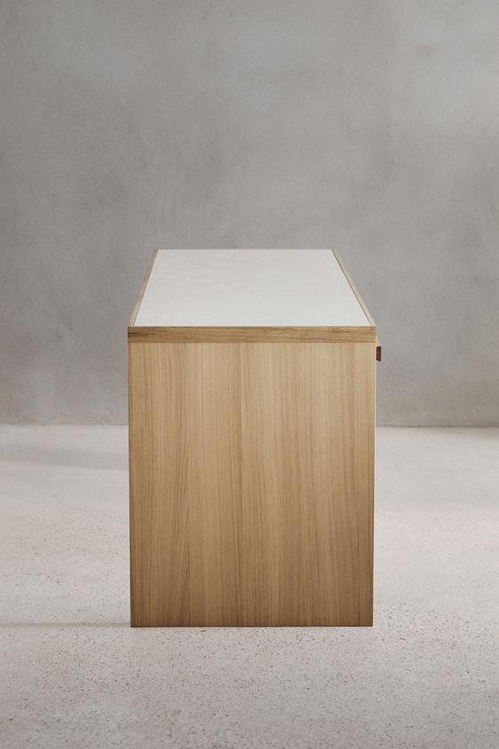 DESK 02 - Beige clair de Zara - Image 2