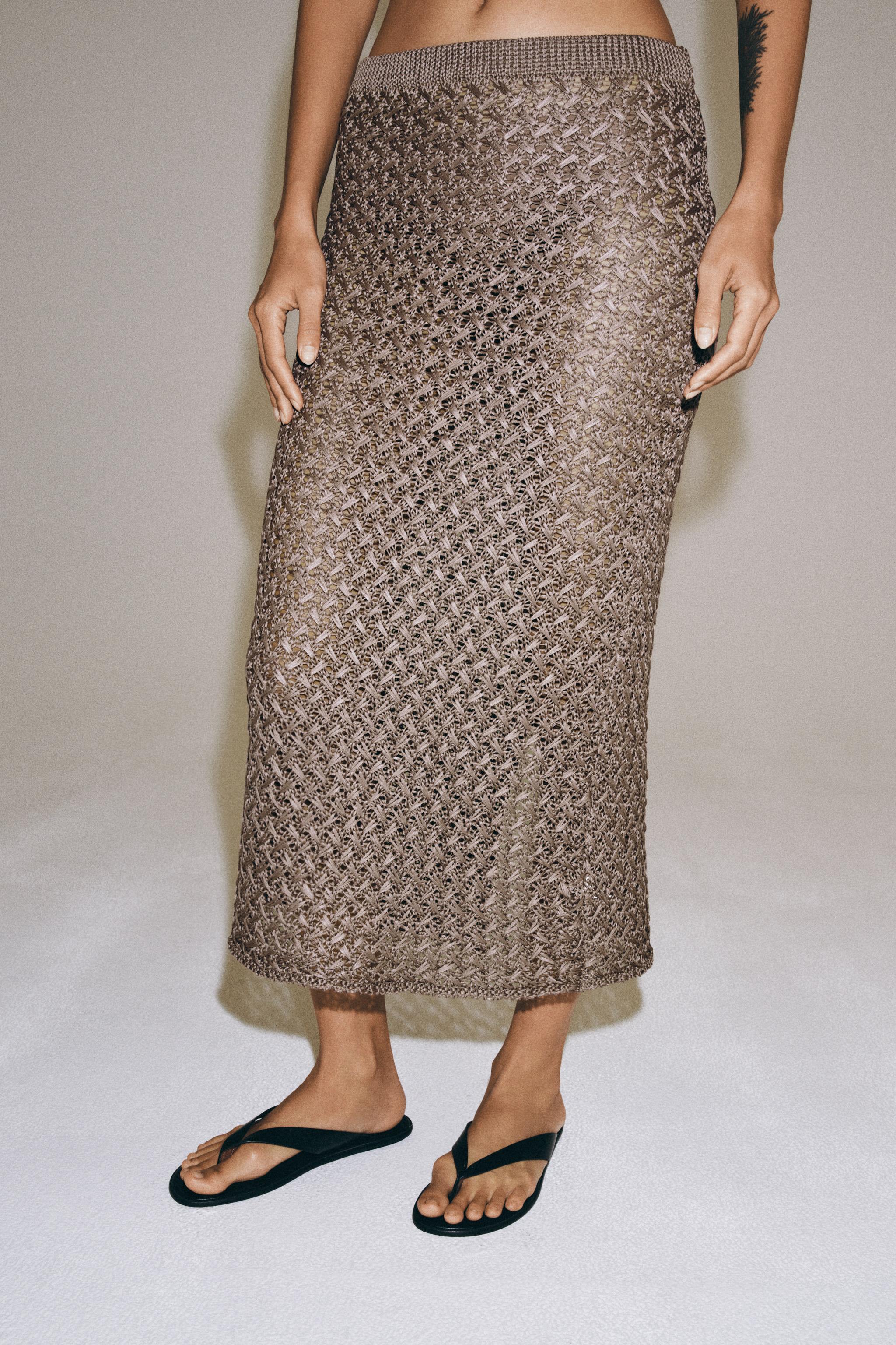 CABLE KNIT MIDI SKIRT — Mink brown
