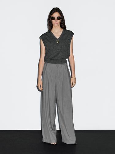 Zara Flowing trousers with darts - Gray