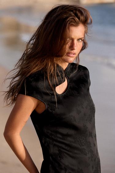 SATIN TOP WITH FROG FASTENING - Black by Zara