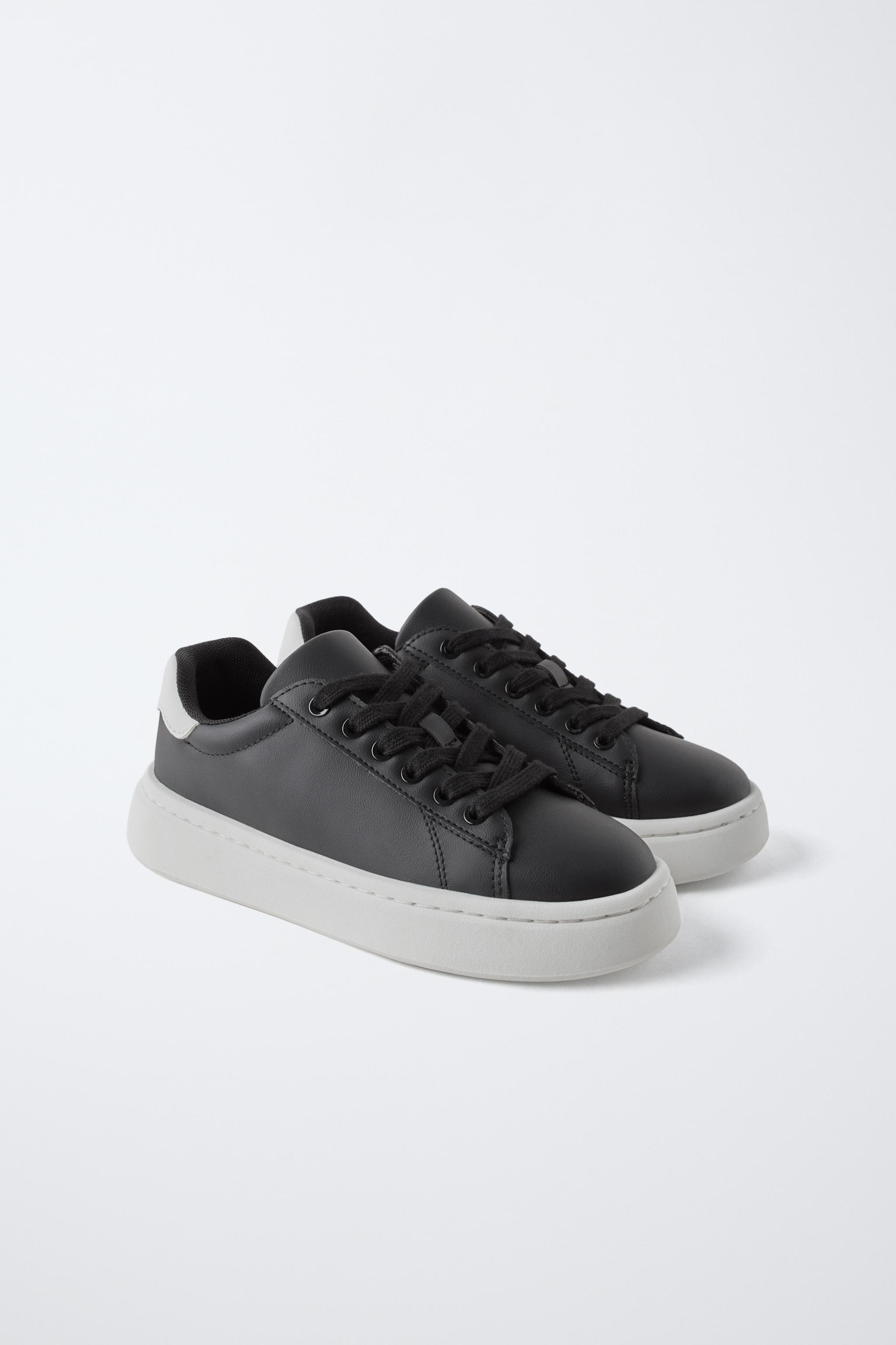 ベーシックスニーカー - ブラック | ZARA Japan / 日本