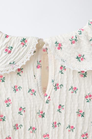 T-SHIRT À FLEURS TEXTURÉ - Écru de Zara - Image 3