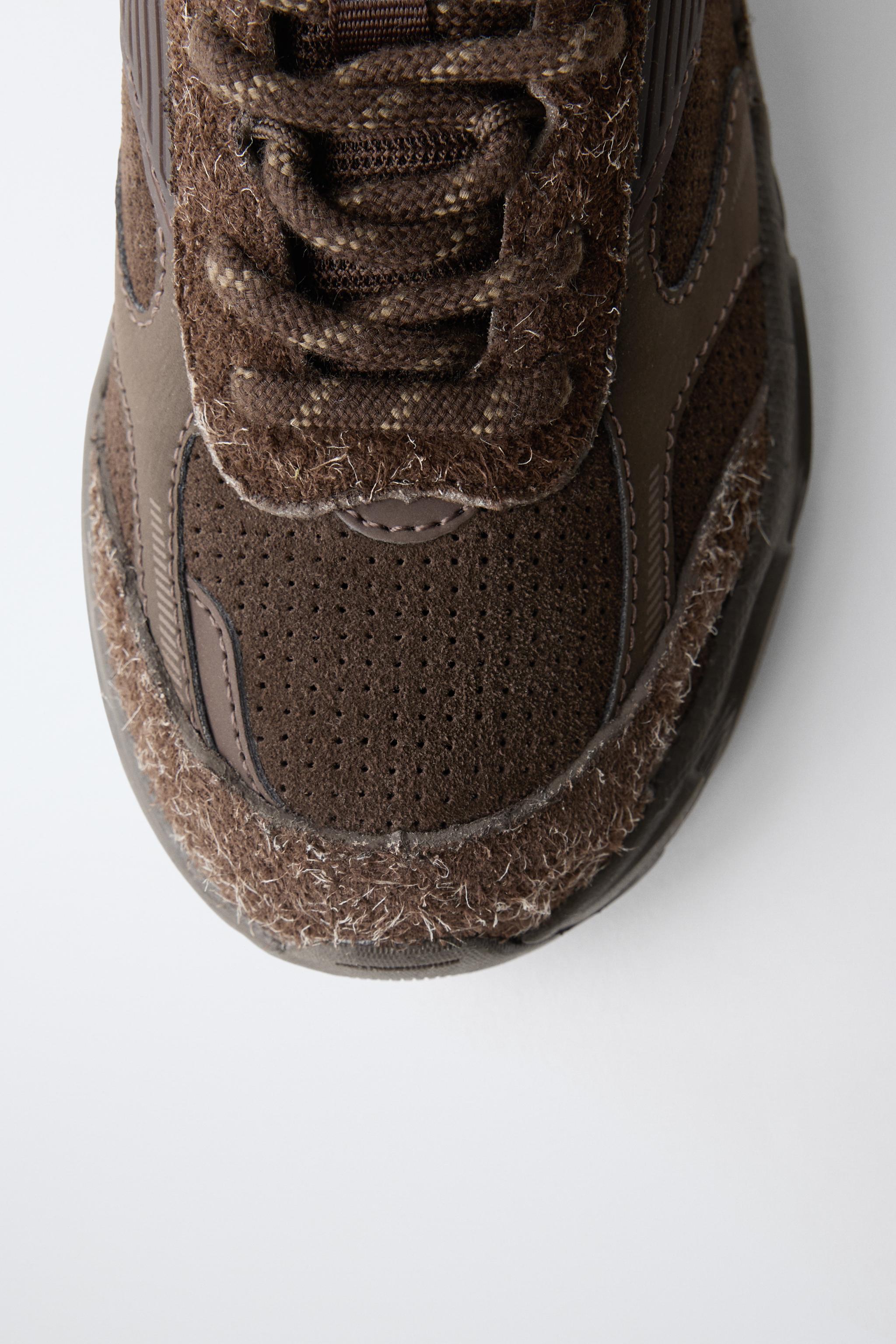 TECHNICAL MESH SNEAKERS