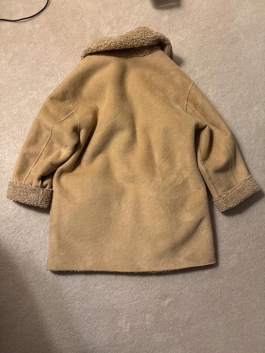 REVERSIBLE DOUBLE-SIDED THREE-QUARTER-LENGTH COAT - Image 3